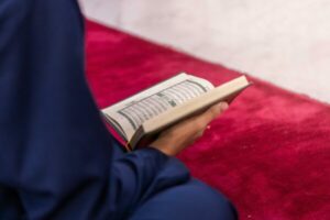 قناة دينية خاصة بنشر التلاوات القرءانيه