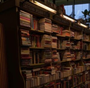 مكتبتك الصغيرة